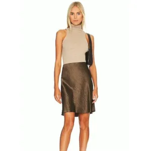 Vince Short Slip Skirt in Clove
