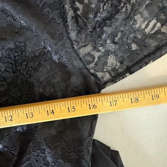 Vintage Miss Elaine Lace Long Sleeve Robe Lingerie Whimsygoth‎ Victorian Gothic
