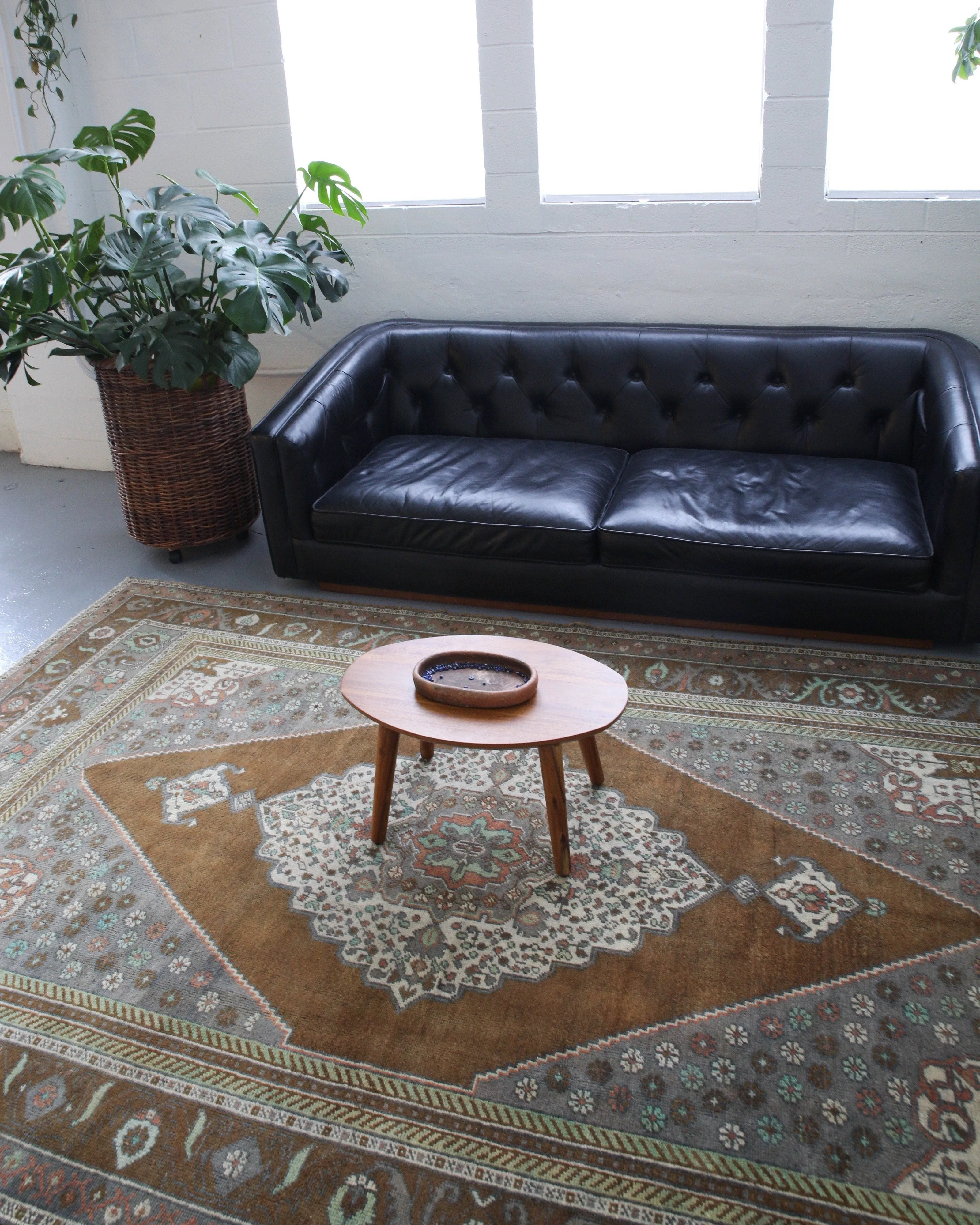 Vintage Turkish Taspinar Rug 6'x9'10"