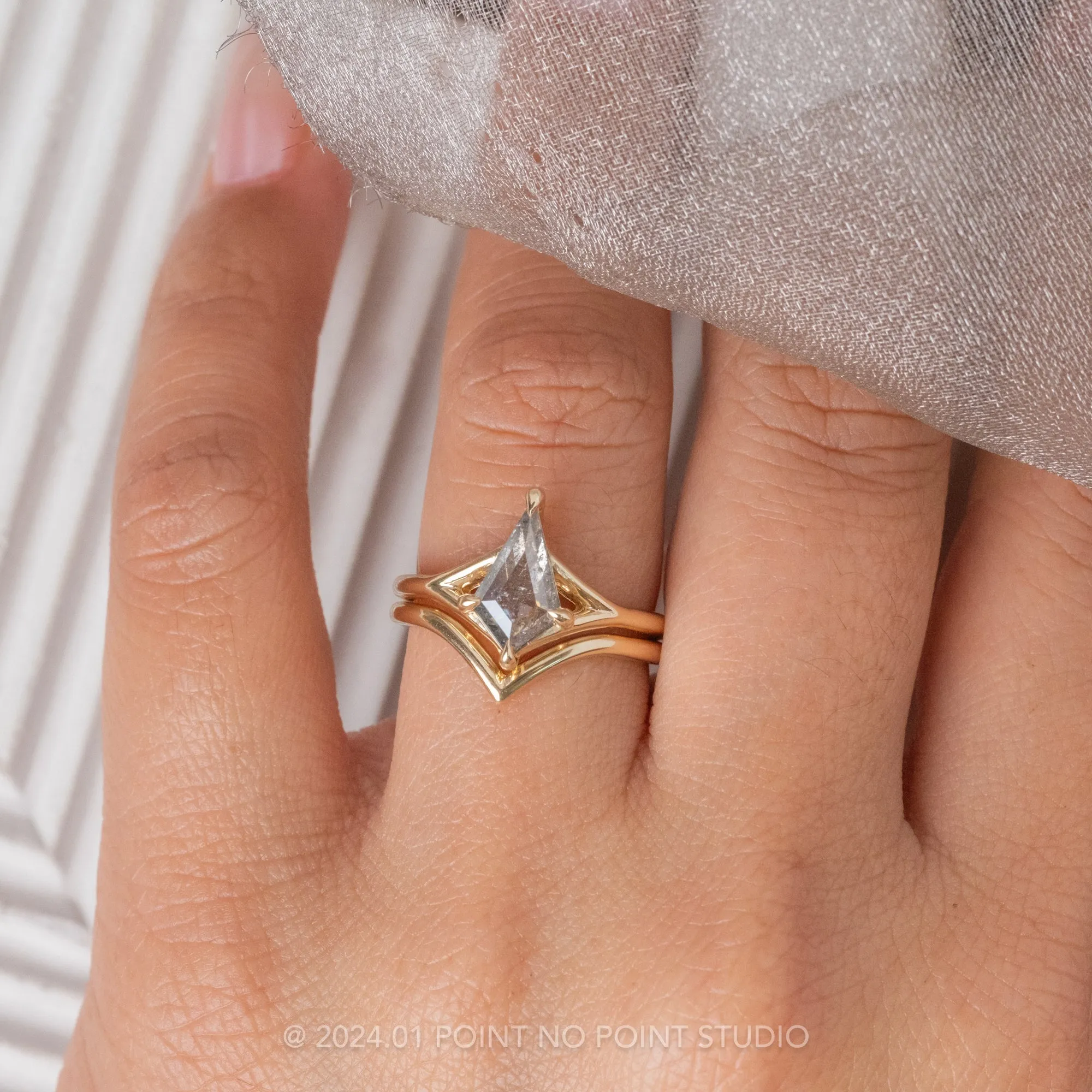 Vivian Wedding Band, 14k Yellow Gold