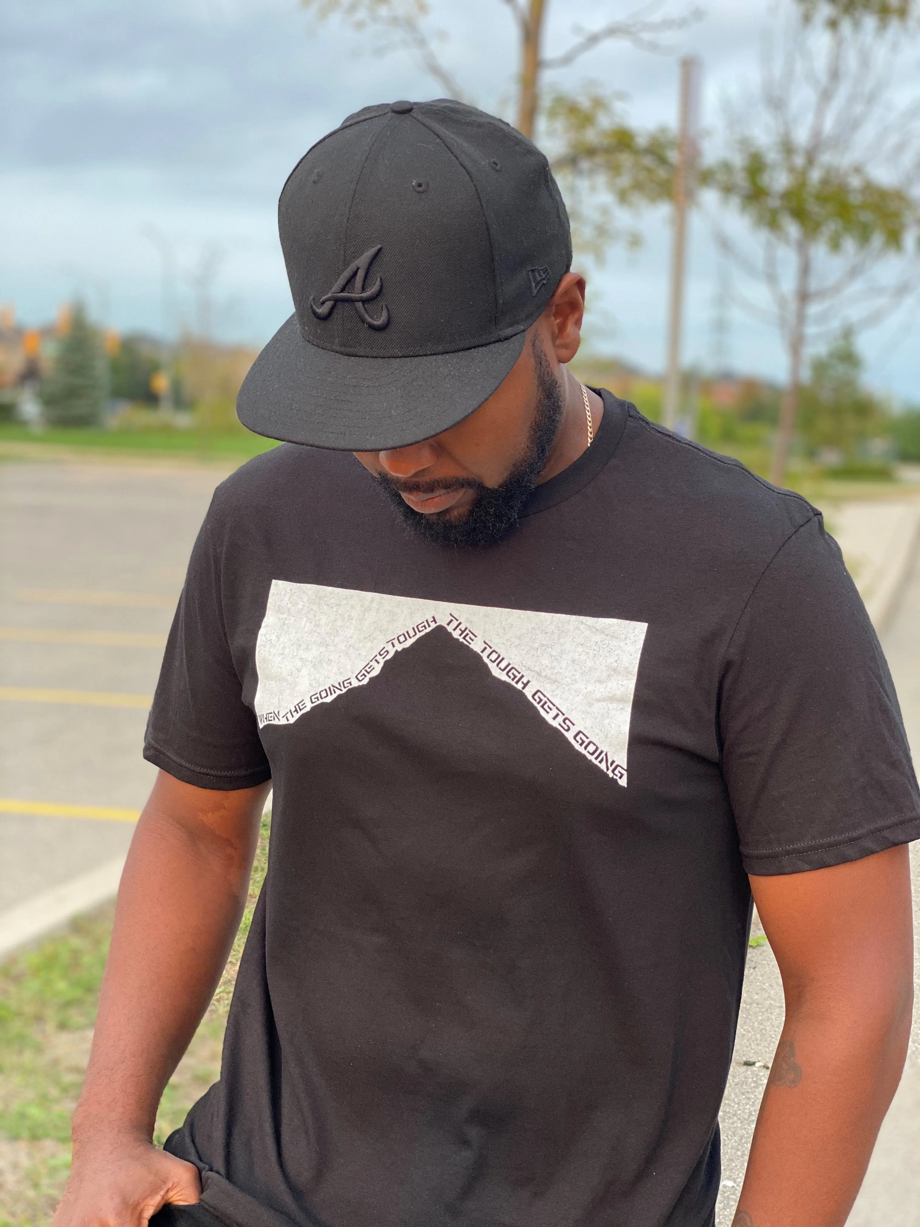 WHEN THE GOING GETS TOUGH, THE TOUGH GETS GOING T SHIRT