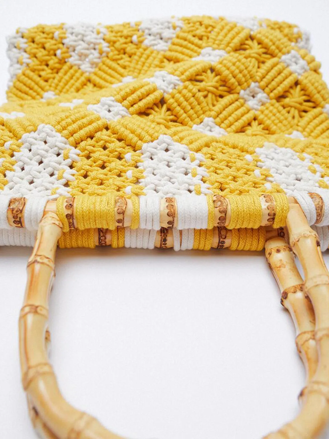 Women's Summer Braided Open-top Basket Handbag Rattan Weave Crochet Bucket Bag Bamboo Handle